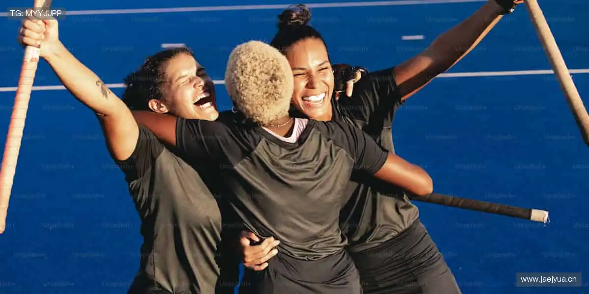 📺超清画质零时差，指尖掌控每一次精彩瞬间！⚽️